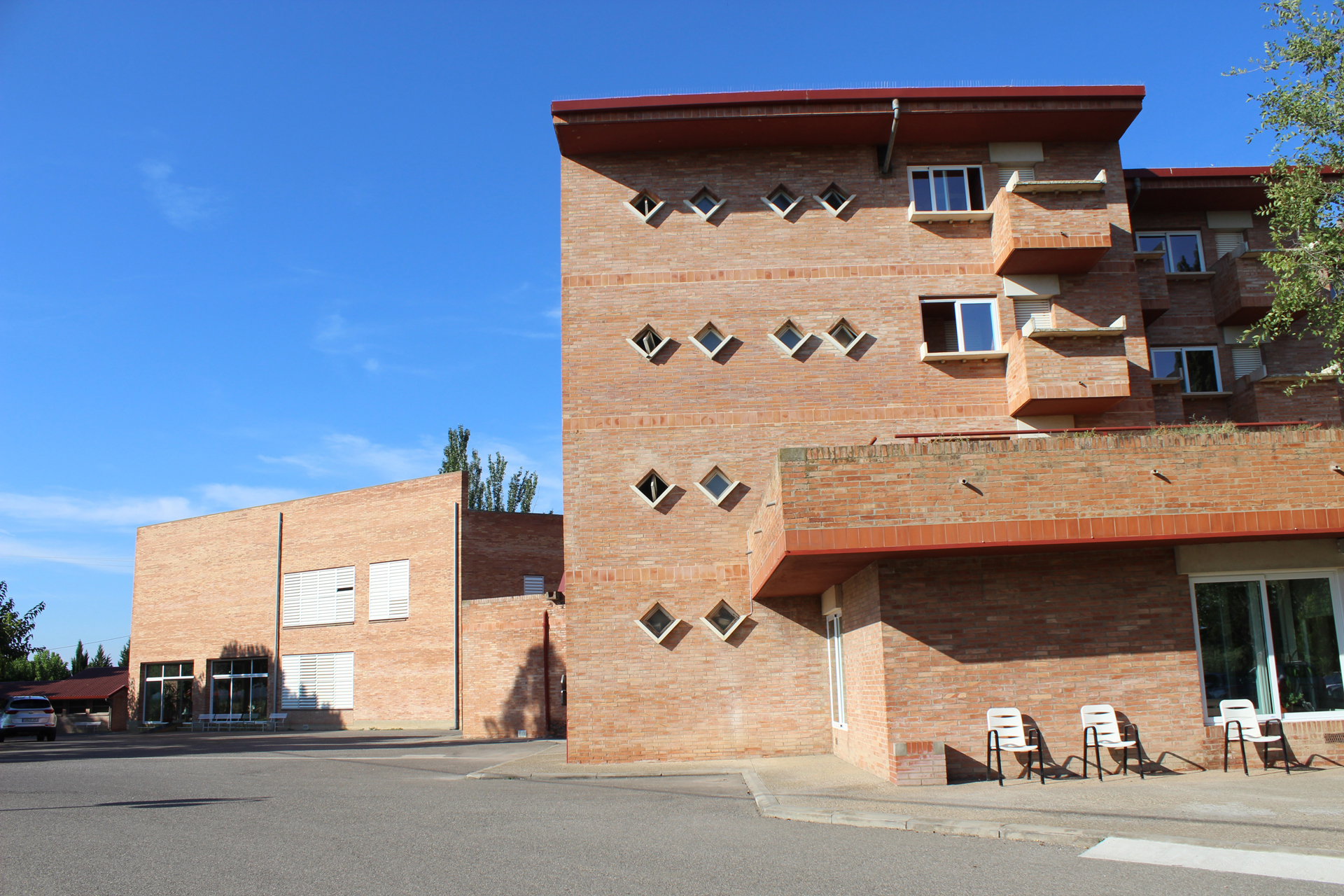  Residència Germanetes dels Pobres, Casa de Ancianos para las Hermanitas de los Pobres de Lleida. (Centre Geriàtric Lleida)