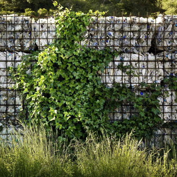 Restauración paisajística del vertedero de Barcelona, de Battle i Roig y Arquitectura Agronomía