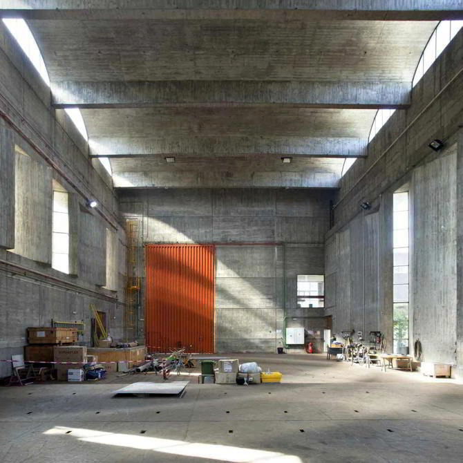 Central y salto de Arbón, de Ignacio Álvarez Castelao y Juan José Elorza González