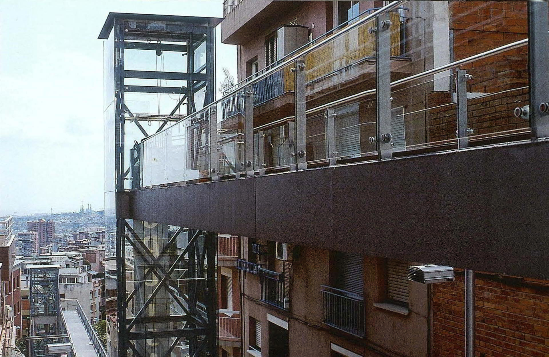  Pasarelas en Carrer dAlcàntara