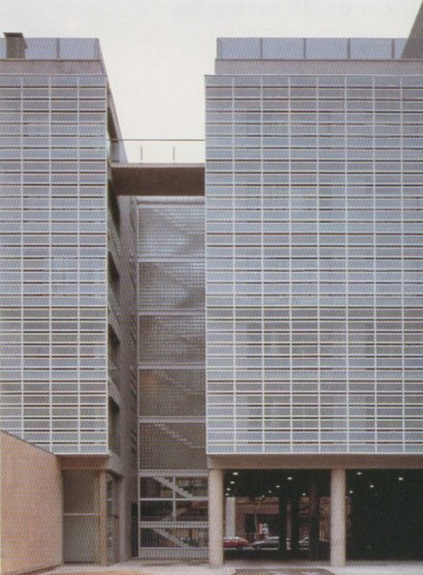  Edificio de viviendas en la Calle Rosselló