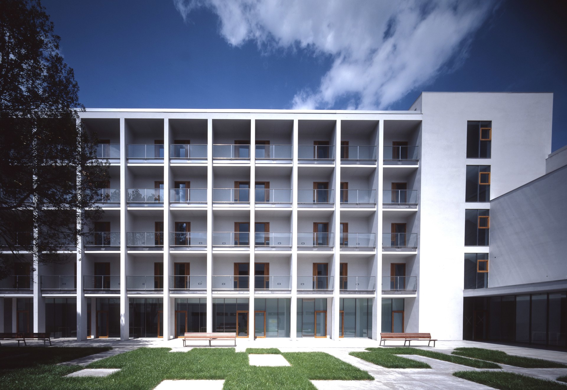  Residencia tercera edad y Centro de día