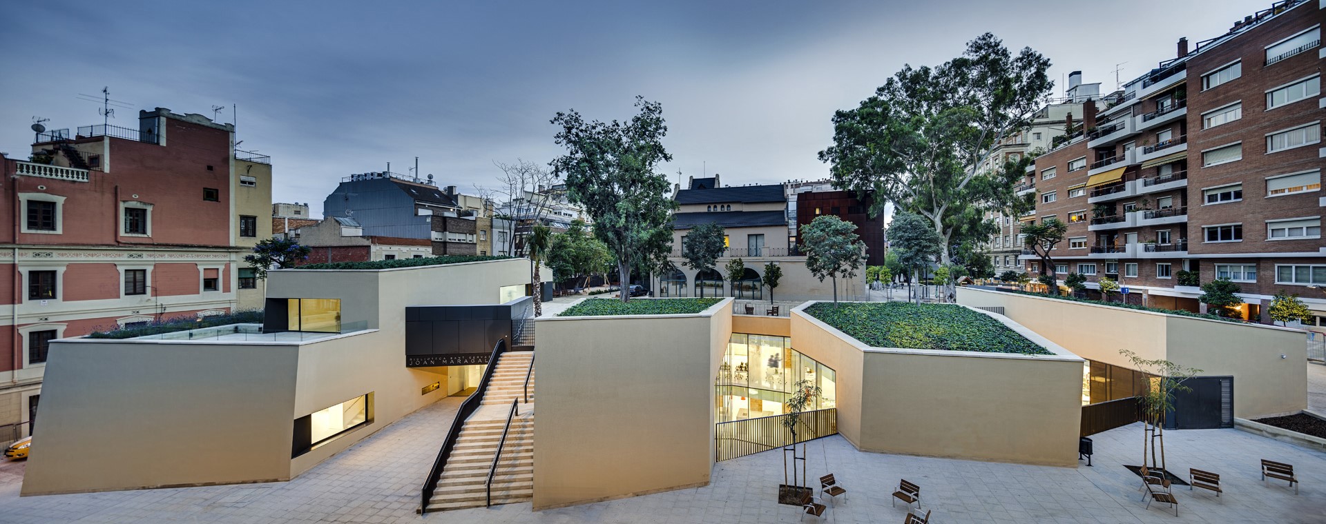  Biblioteca Sant Gervasi - Joan Maragall