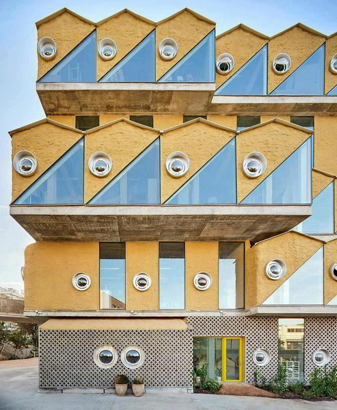 Reggio School, Office for Political Innovation
