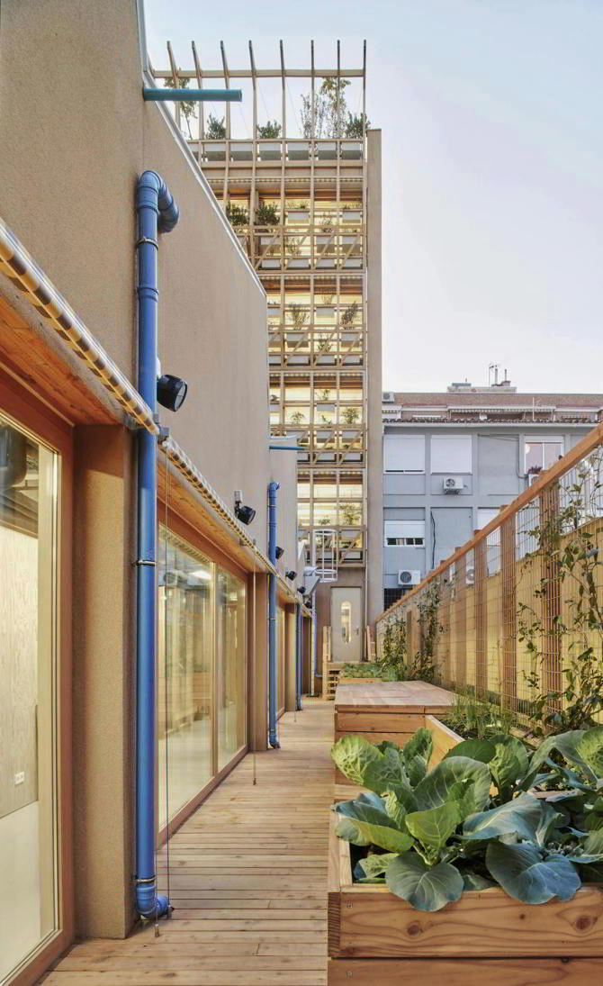 Edificio para Infinito Delicias, elii y Husos arquitecturas