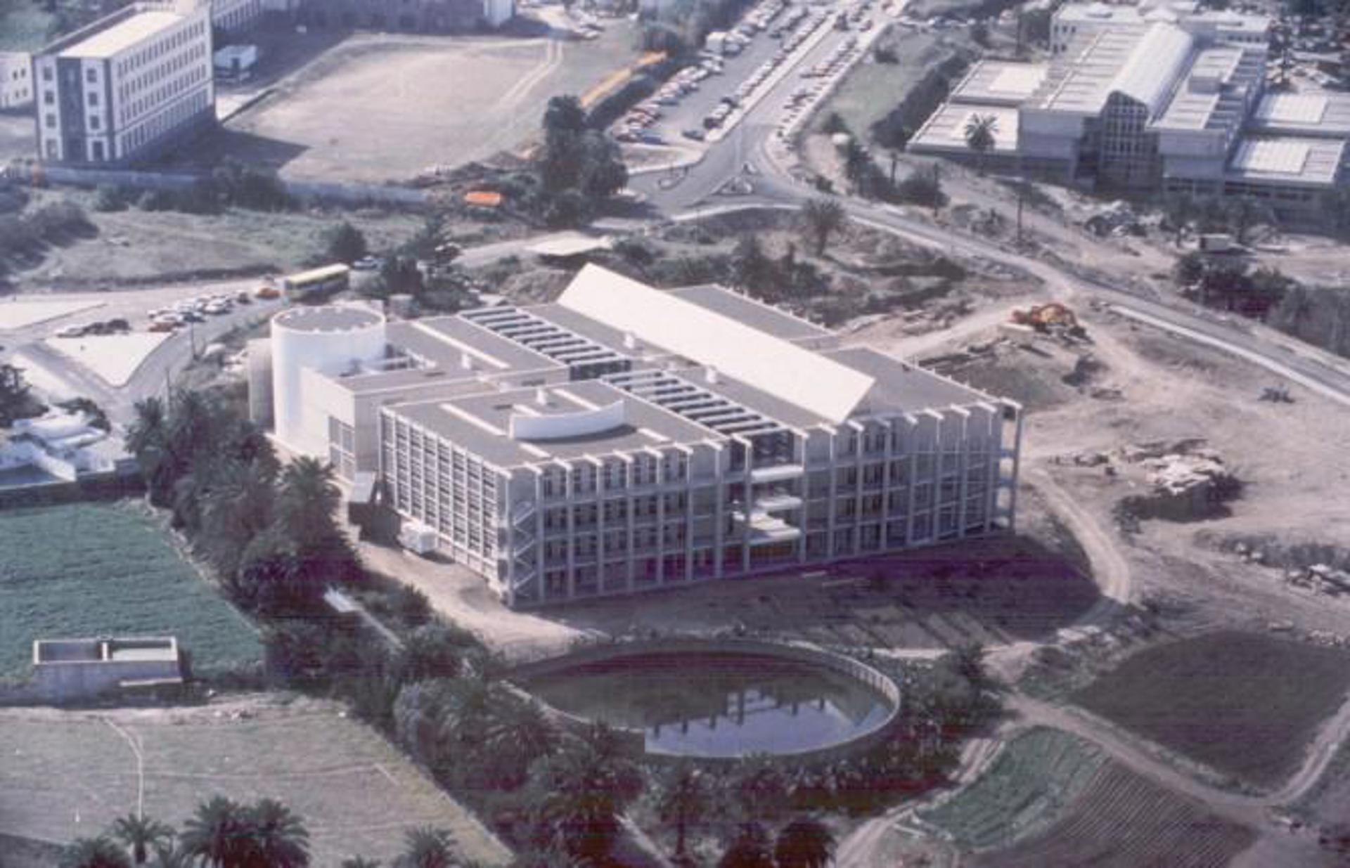  Edificio de Informática y Matemáticas (ULPGC)