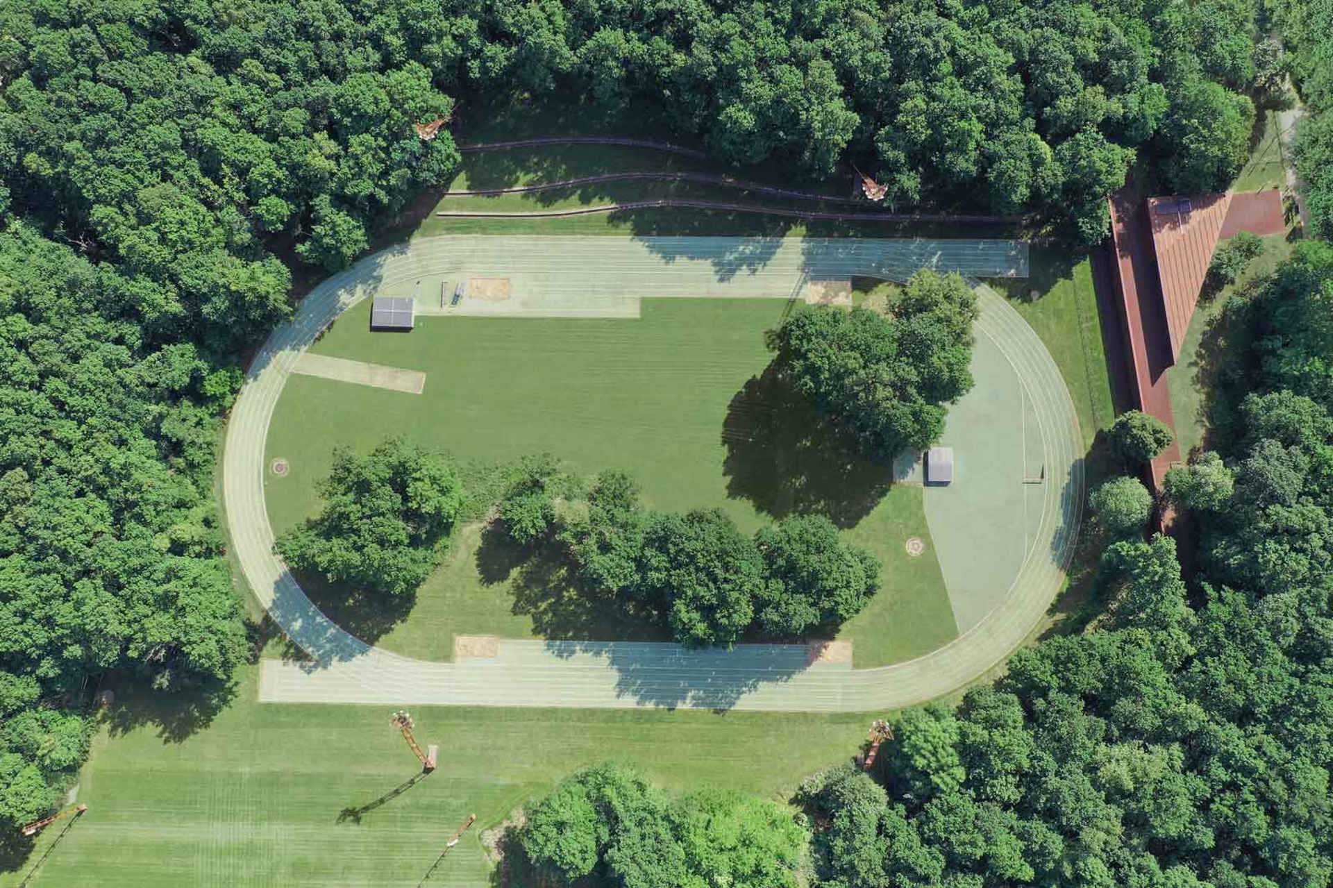  Estadio de atletismo Tossols Basil