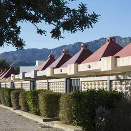 Rehabilitación de dos aulas en la Escuela del Poblat Hifrensa (Petit Museu  Escola Àster)