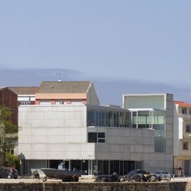 Centro sociocultural y juvenil Casa do Alemán de Camelle