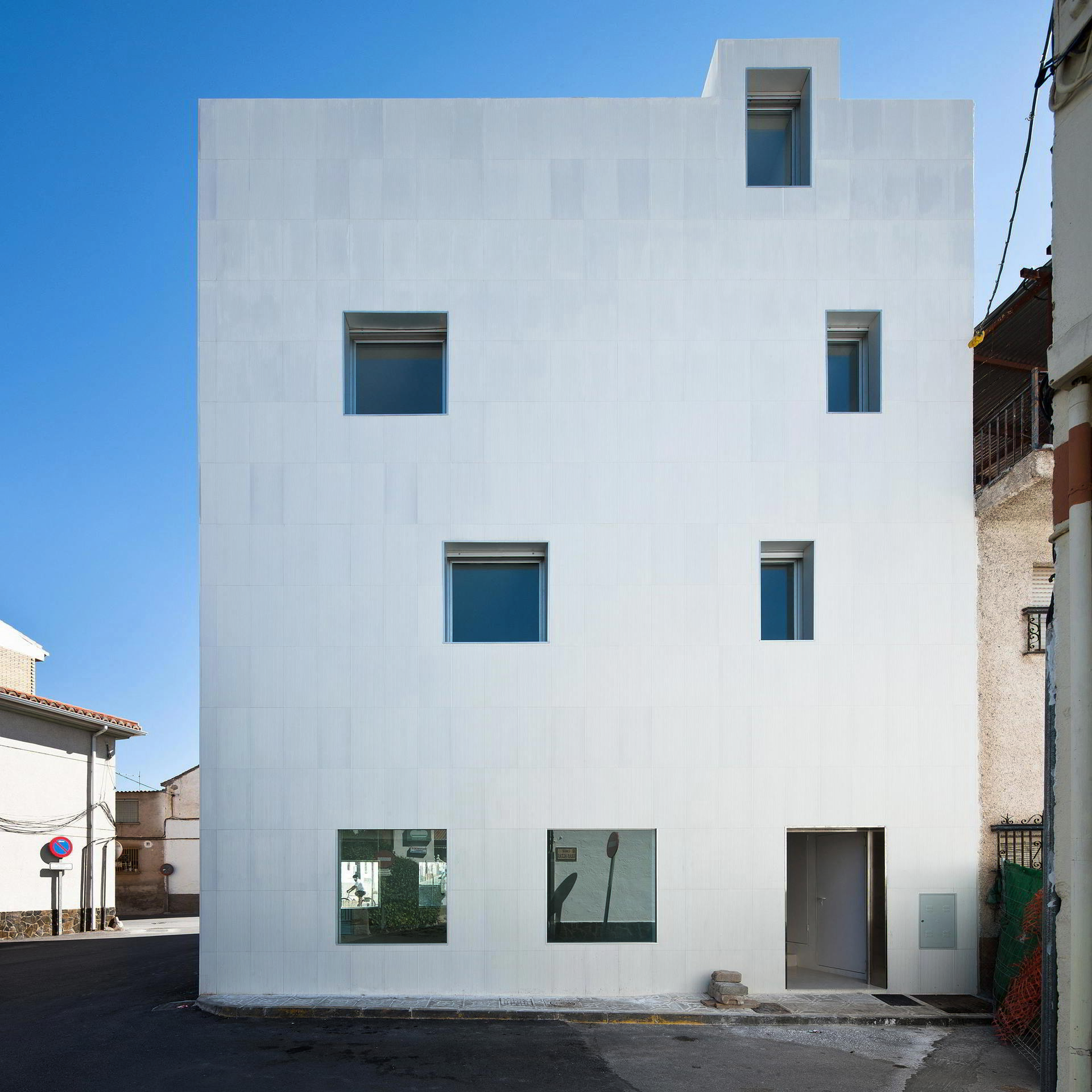 Gojar Insecrt Viviendas de alquiler en Gojar - La Casa de la Arquitectura