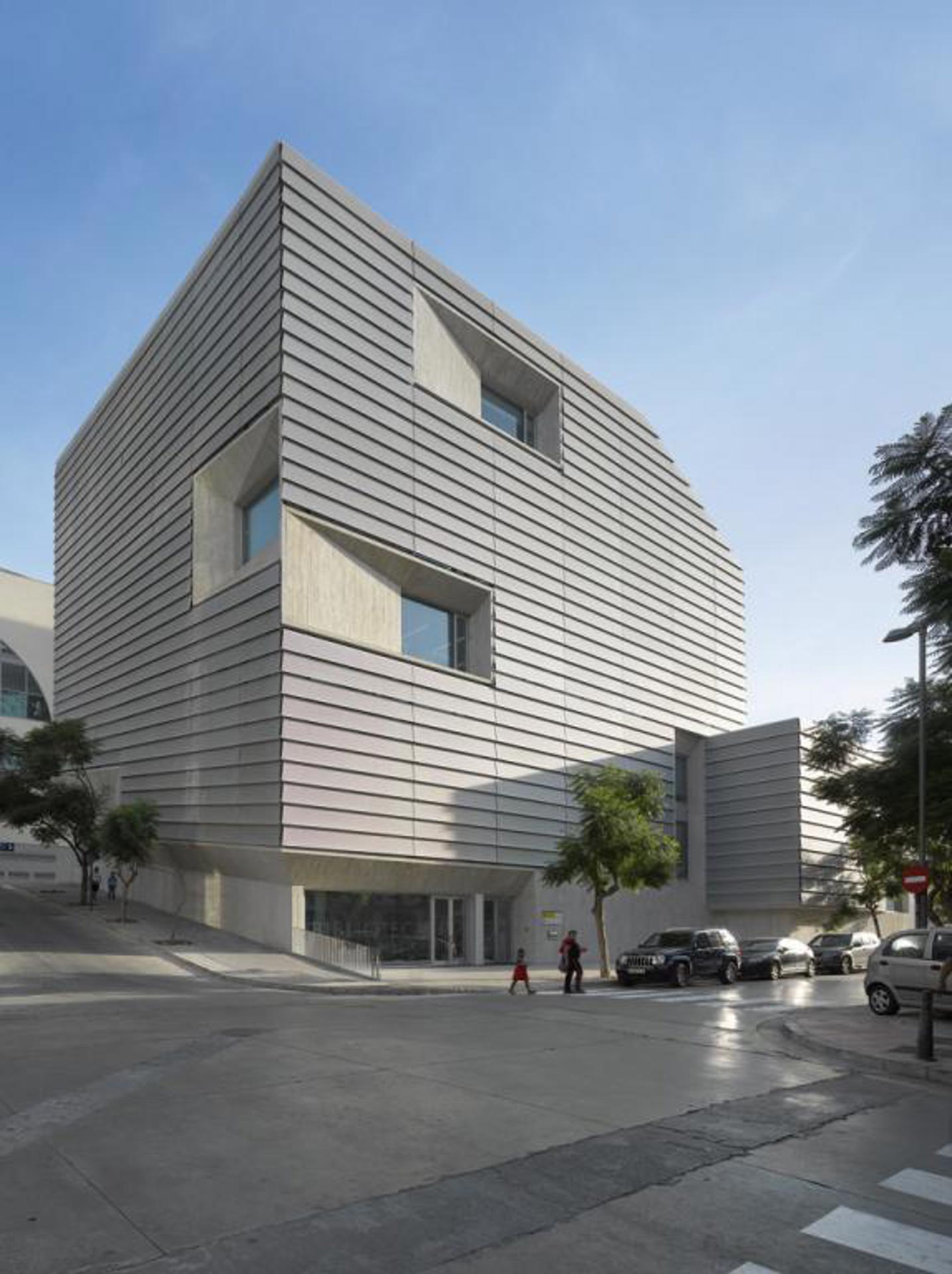 Biblioteca Pública de Ceuta - La Casa de la Arquitectura