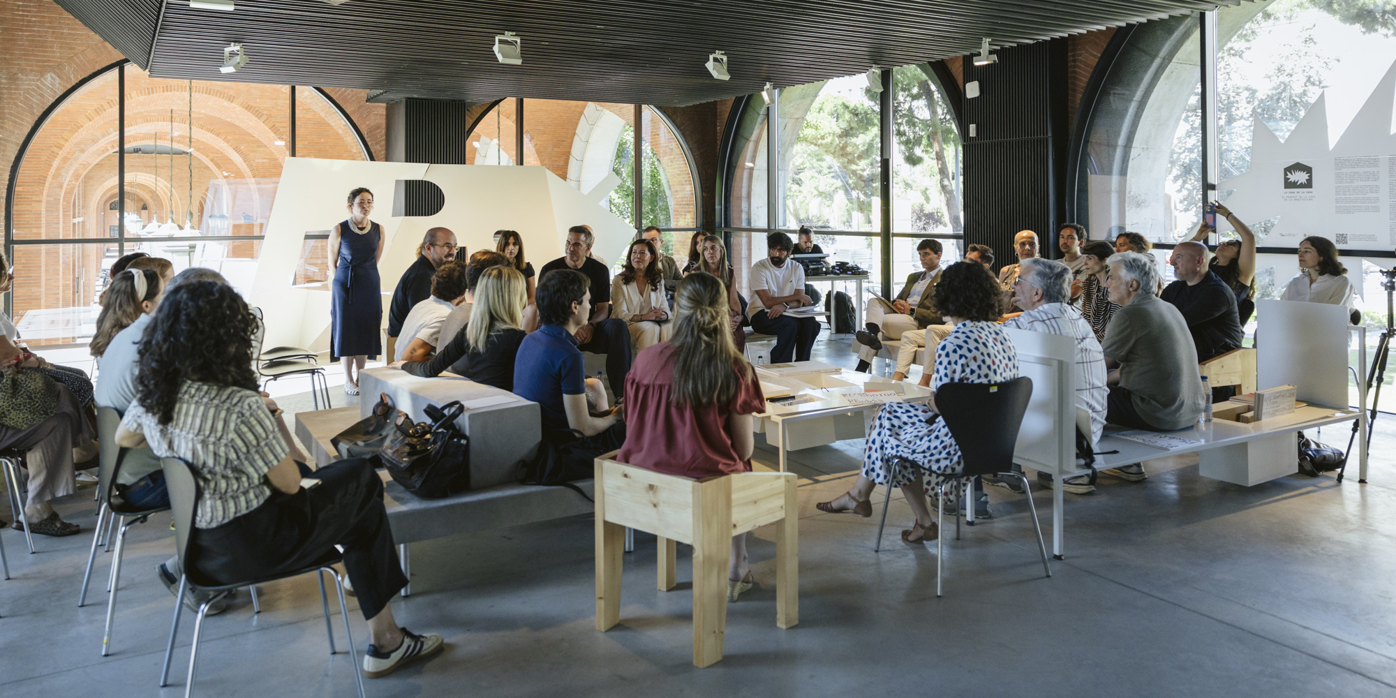 La Casa de la Arquitectura presenta su sistema editorial y un nuevo espacio de lectura para ampliar el alcance de sus exposiciones