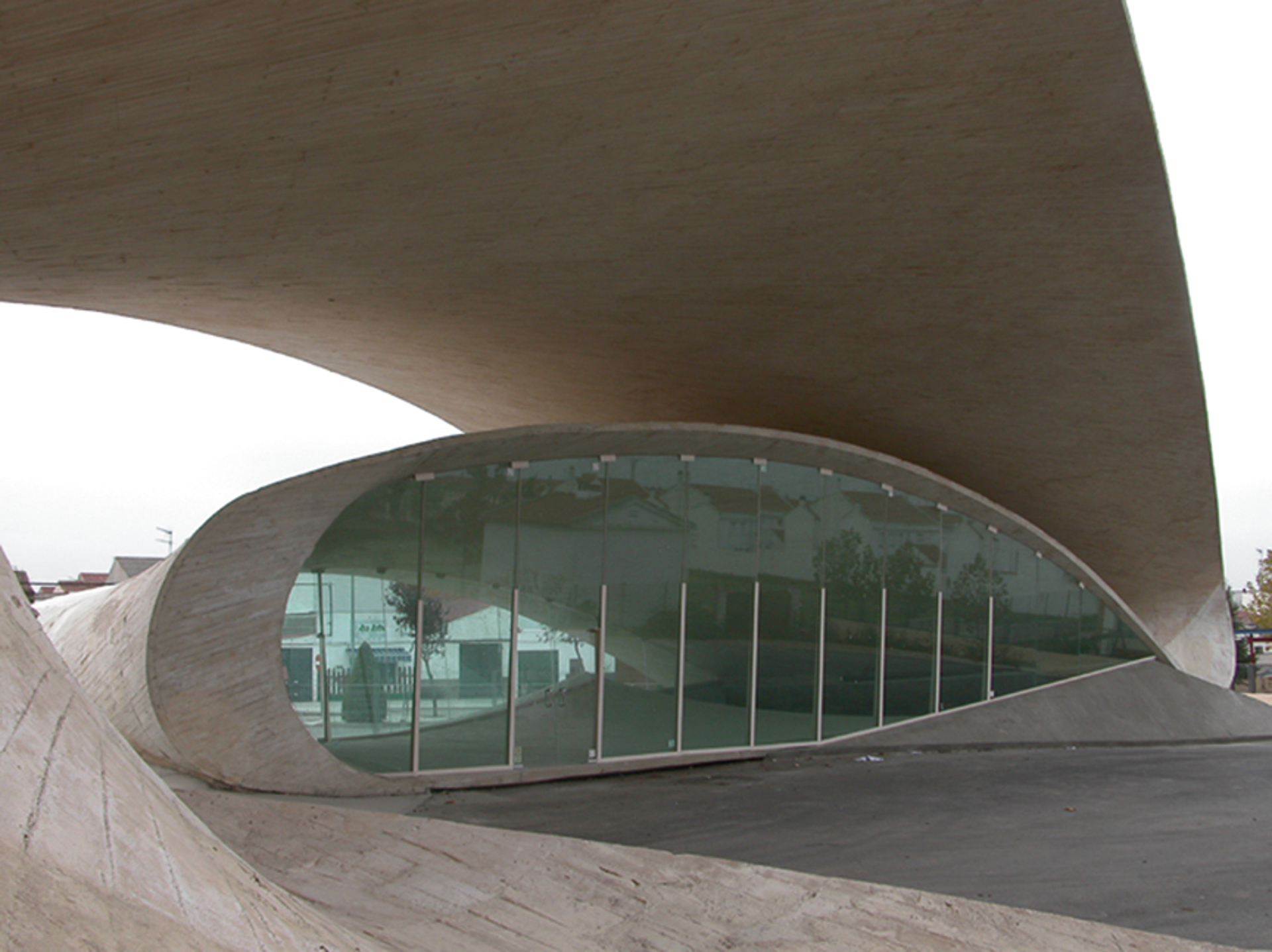 Estación de autobuses del Casar de Cáceres La Casa de la Arquitectura