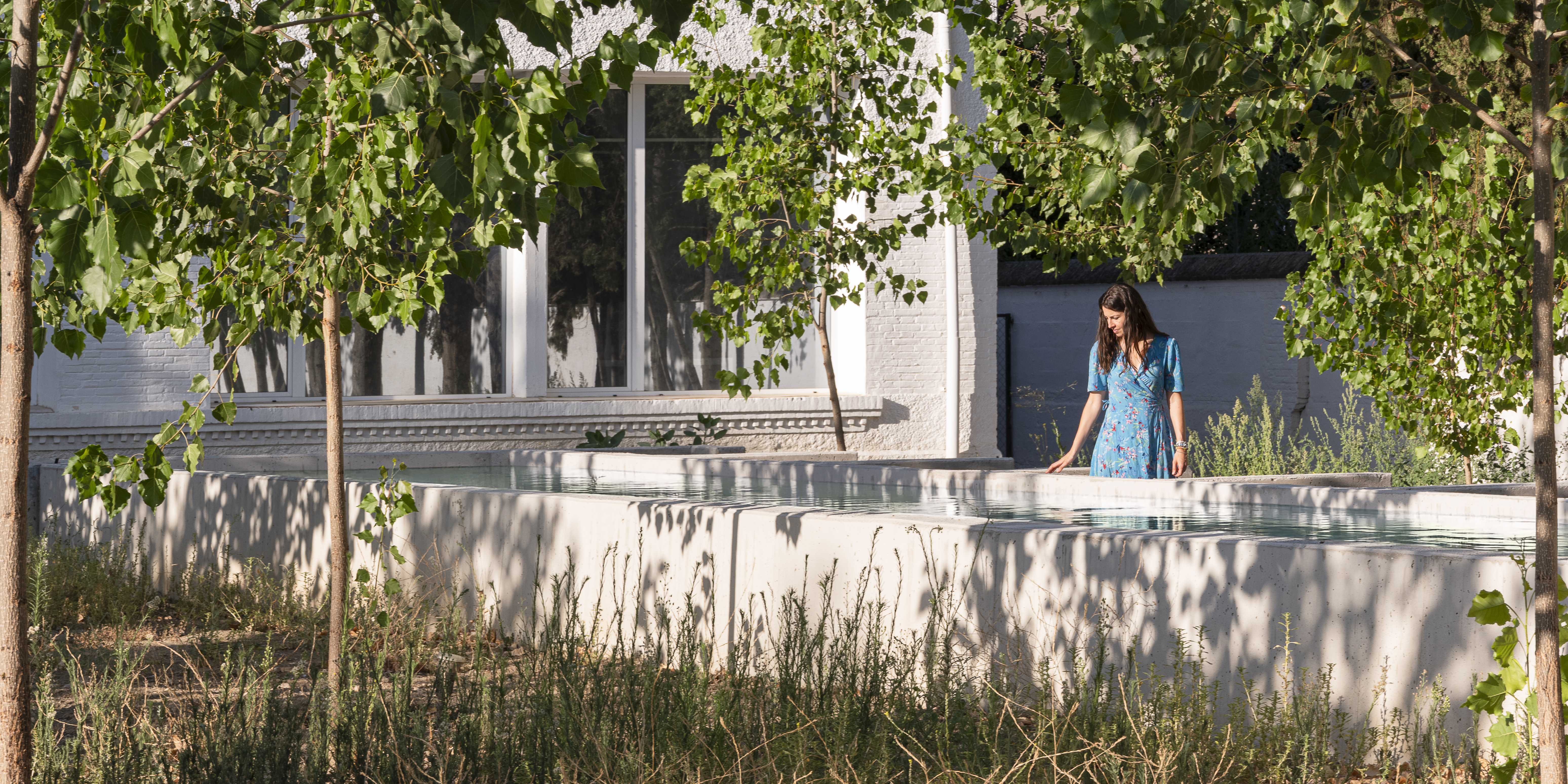Andalucía. Pequeñas y grandes arquitecturas adaptadas a las personas, a la infancia y al clima, Eva Morales y Cristina Alba
