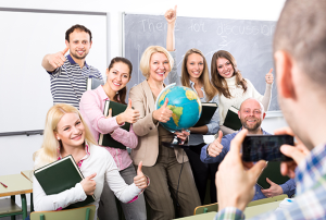 Centros educativos que deseen acoger a un docente extranjero