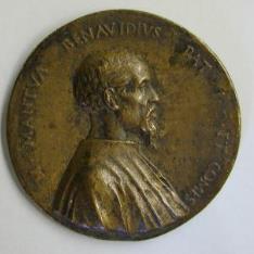 Medalla de Marco Mantova Benavides