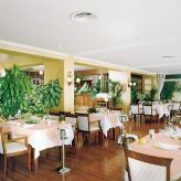 Atalaya Park Golf Hotel &amp; Resort