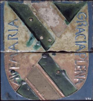 Azulejos por tabla con el Escudo de los Mendoza