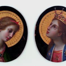 Pareja de placas pintadas con el arcángel Gabriel y la Virgen