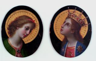 Pareja de placas pintadas con el arcángel Gabriel y la Virgen