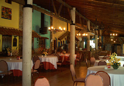HOTEL ÁGUILAS HOTEL RESORT