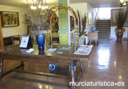 HOTEL PARADOR DE PUERTO LUMBRERAS