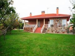 APARTAMENTOS LOS NOGALES