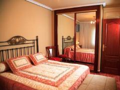 APARTAMENTOS LOS NOGALES