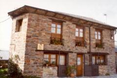 CASA PRINCIPAL IZQUIERDA