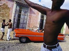 Chachachá y 'chevrolets' en Trinidad