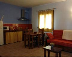 Apartamentos Turísticos Las Aliagas de Megina