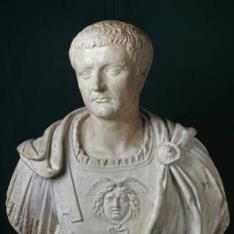 El emperador Tiberio