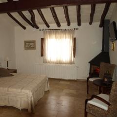 HOSPEDERÍA FINCA DEL OLMO RESORT