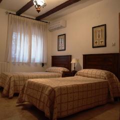 HOSPEDERÍA FINCA DEL OLMO RESORT