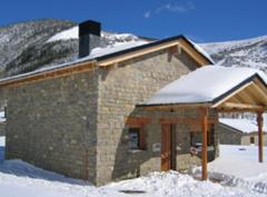 CASAS DE MONTAÑA ALTO CURUEÑO