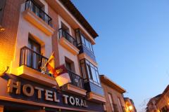 Hotel Toral