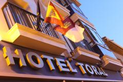 Hotel Toral