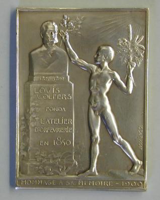 Medalla conmemorativa del cincuentanario del taller de orfebreria Wolfers