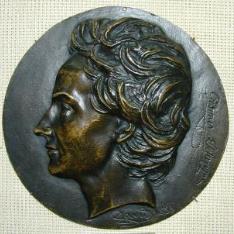 Medallón con el retrato de Jean François Casimir Delavigne