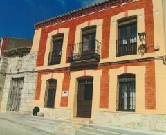 LA CASONA DE LOS COMUNEROS