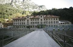 Balneario De La Hermida