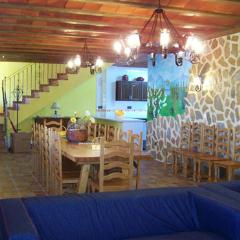 CASAS EL VIEJO ESTABLO. LA MASÍA