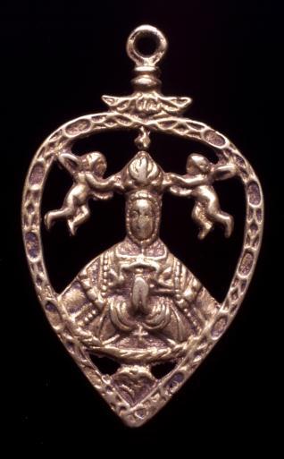 Medalla con Ntra Sra del Sagrario, patrona de Toledo