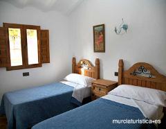 CASAS FINCA LA CELADA. CASA DEL TRACTOR