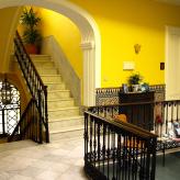 La Casa Amarilla