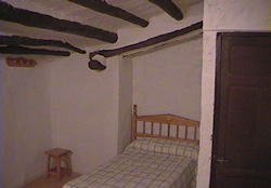 CASAS HONDA DE ABAJO Y HONDA DE ARRIBA. CASA HONDA DE ARRIBA