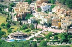 HOTEL LAS LOMAS VILLAGE & SPA