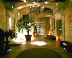 Neri Hotel & Restaurant