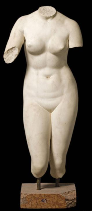 "Torso de Afrodita del tipo ""Venus Medici"""