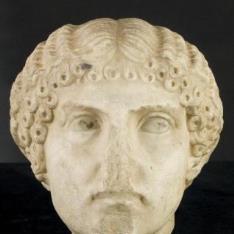 Cabeza de Agripina minor - Cabeza femenina